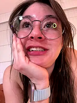 Sharon_07's Webcam Live Show