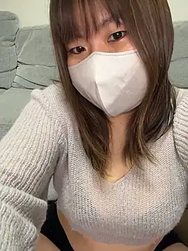 xxx_yuna_xxx's Webcam Live Show