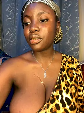 Tushy_baiby2000 Webcam-Liveshow