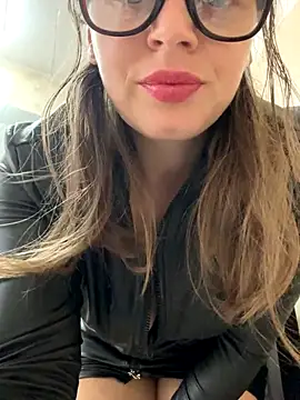 Порночат с ladywithbigass