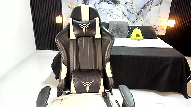 Ivy_16's Webcam Live Show