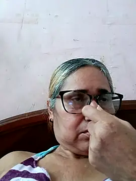 _candi's Webcam Live Show