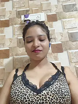 QUEEN-ADITI's Webcam Live Show