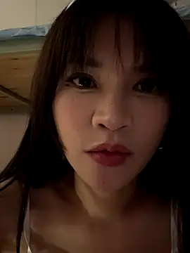 yuanbao_bao's Webcam Live Show