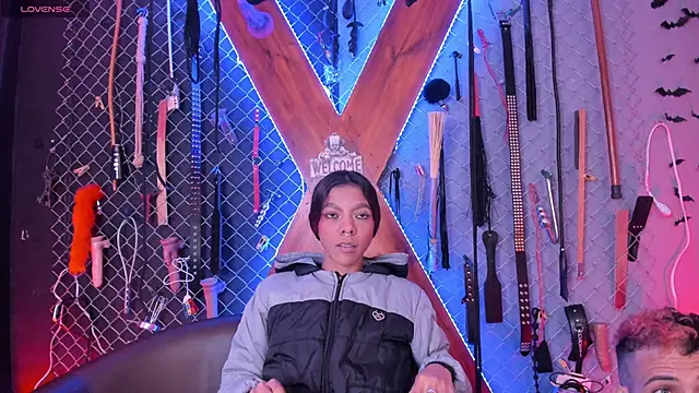 Warick_and_Aria_bdsm_ Webcam-Liveshow