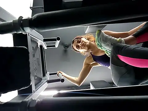 Izabella_Bella's Webcam Live Show