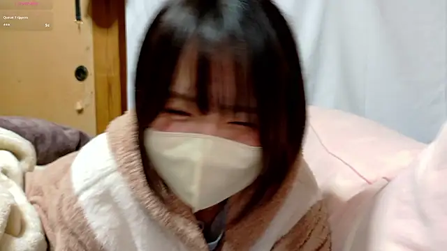 chii_chan_o0's Webcam Live Show