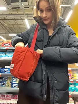 Порночат с KittyQueeny