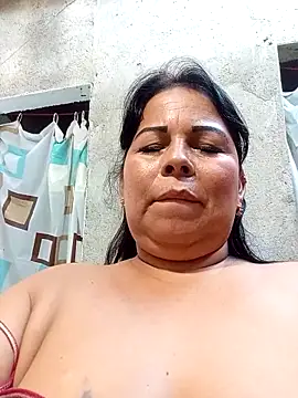 Mother-Big-tits's Webcam Live Show