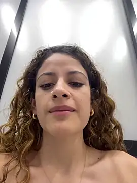 alana15's Webcam Live Show