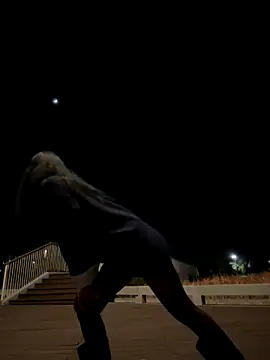 so-linger's Webcam Live Show