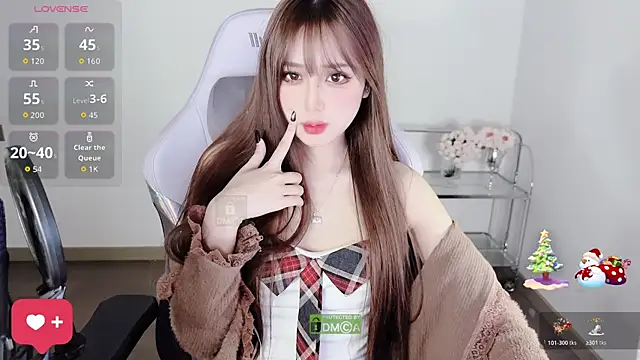 OwQoll's Webcam Live Show