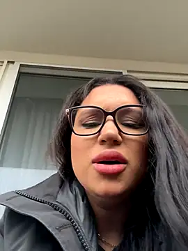 MeghanXO's Webcam Live Show