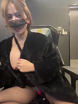 Selenaaaaa-'s Webcam Live Show