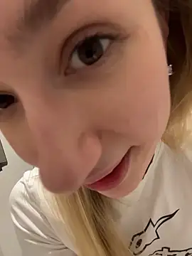 Lia__Love's Webcam Live Show