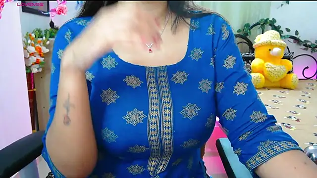 thyAnvi's Webcam Live Show