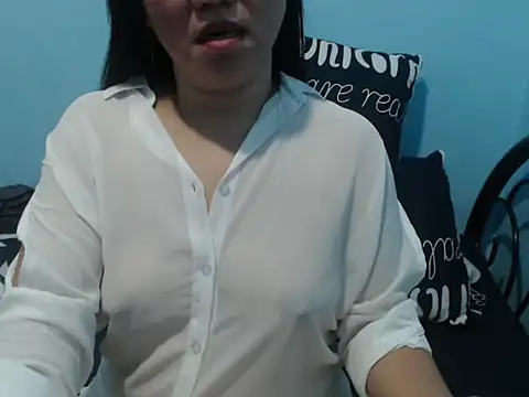 stacie_iris's Webcam Live Show