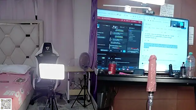 Tamaraa_wet's Webcam Live Show