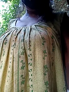 Hotty-rosni's Webcam Live Show