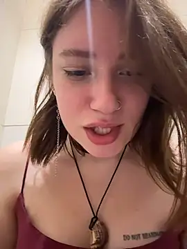 lucy-joy's Webcam Live Show