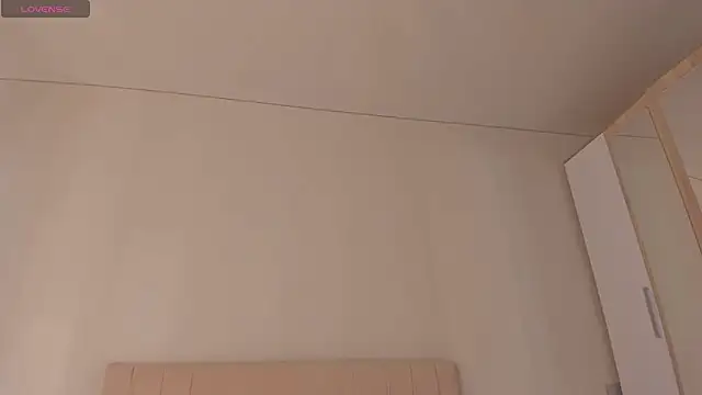 sweety_vikky's Webcam Live Show