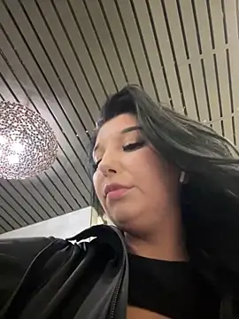 Tisha_Busty's Webcam Live Show