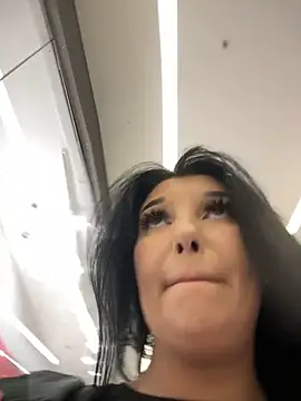 Tisha_Busty's Webcam Live Show