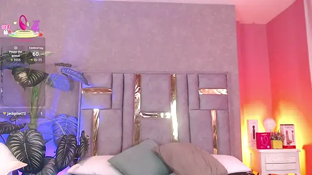 Tyla_Ks's Webcam Live Show