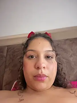 Shara_dreams's Webcam Live Show