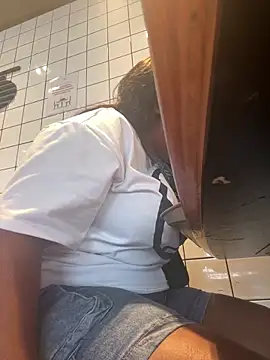 SEXYBOOBS21D's Webcam Live Show