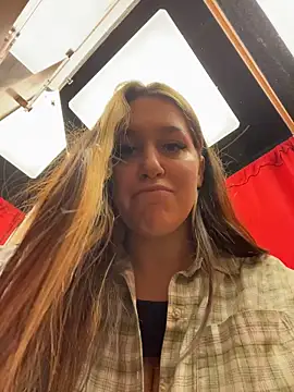 VikiDemini's Webcam Live Show