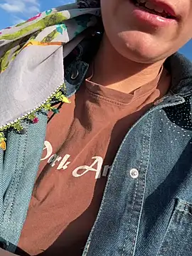 Manolya3434's Webcam Live Show