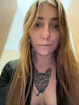 Sunny___Bunny's Webcam Live Show