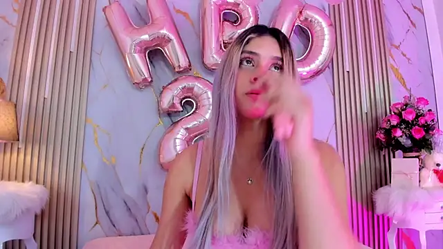 sharon_greey's Webcam Live Show