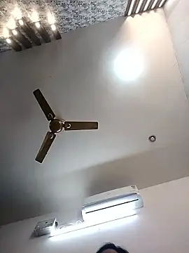 Cute-Janvi20's Webcam Live Show