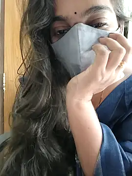 yoursana-'s Webcam Live Show