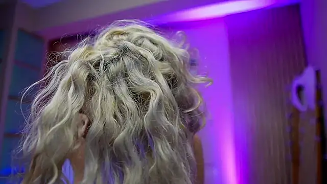 SabrinaJade's Webcam Live Show