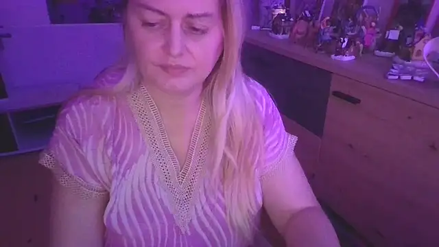 Meliss_Official9's Webcam Live Show