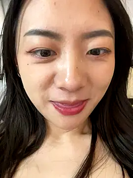 Jinmi125216's Webcam Live Show