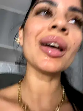 _adelle's Webcam Live Show