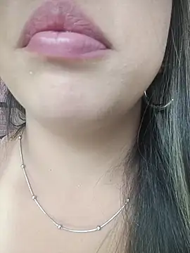 zahra_Jalid's Webcam Live Show