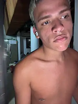 MrLeoLatino Webcam-Liveshow