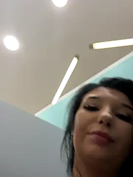 Tisha_Busty's Webcam Live Show