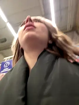 LoraaDoll's Webcam Live Show