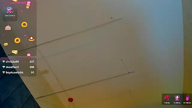 Sassy_Teen's Webcam Live Show