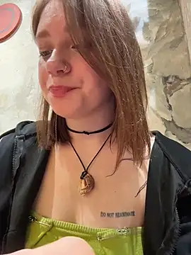 lucy-joy's Webcam Live Show