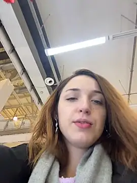 DollyTall's Webcam Live Show