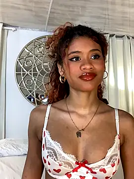 Aprillbrunette's Webcam Live Show