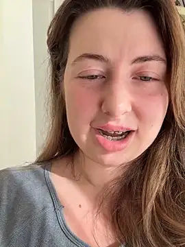 curvyflawless's Webcam Live Show