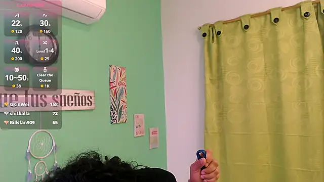 alisontitsmilk19's Webcam Live Show